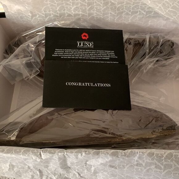 Australia luxe Collective soft genuine shearling scuff sleeper size M, new - Picture 11 of 12